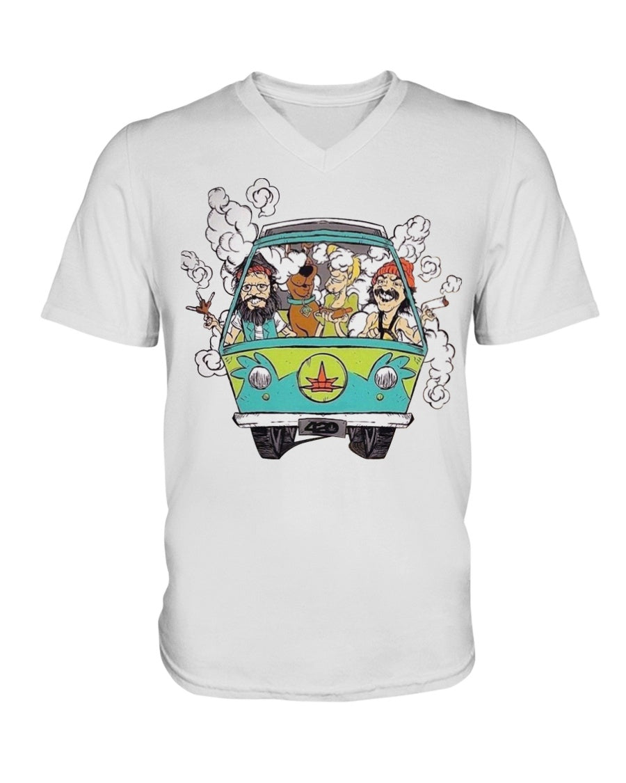 CHEECH AND CHONG WITH SCOOBY SMOKE V Neck men